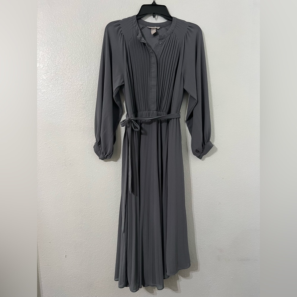 H&M Pleated Midi Dress in Dusty Blue-Gray - Picture 2 of 11